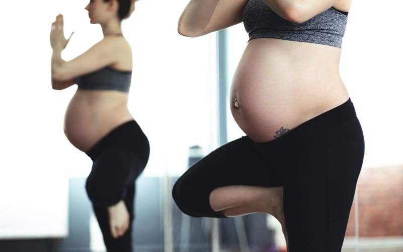 embarazadas haciendo ejercicio