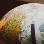 Una bola del mundo que muestra la Diabetes en el mundo
