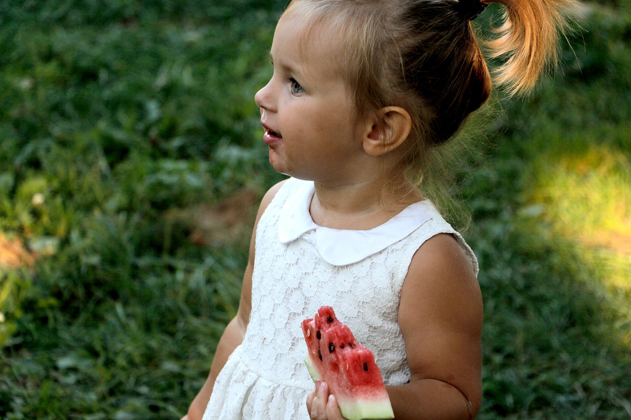 La importancia de una buena alimentación en niños con diabetes.
